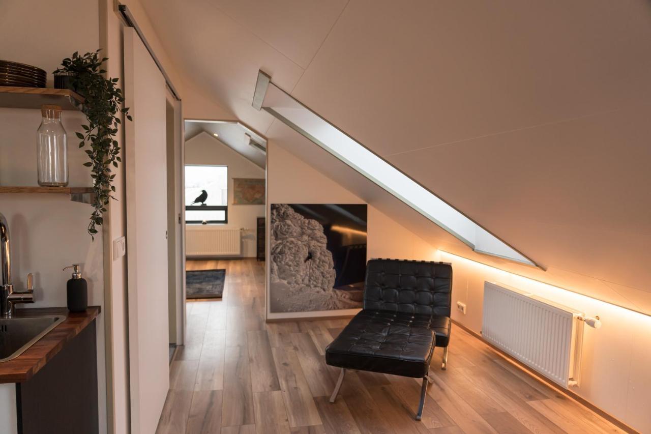 Scenic Penthouse - Ocean View & Skylight Windows Lejlighed Siglufjordur Eksteriør billede